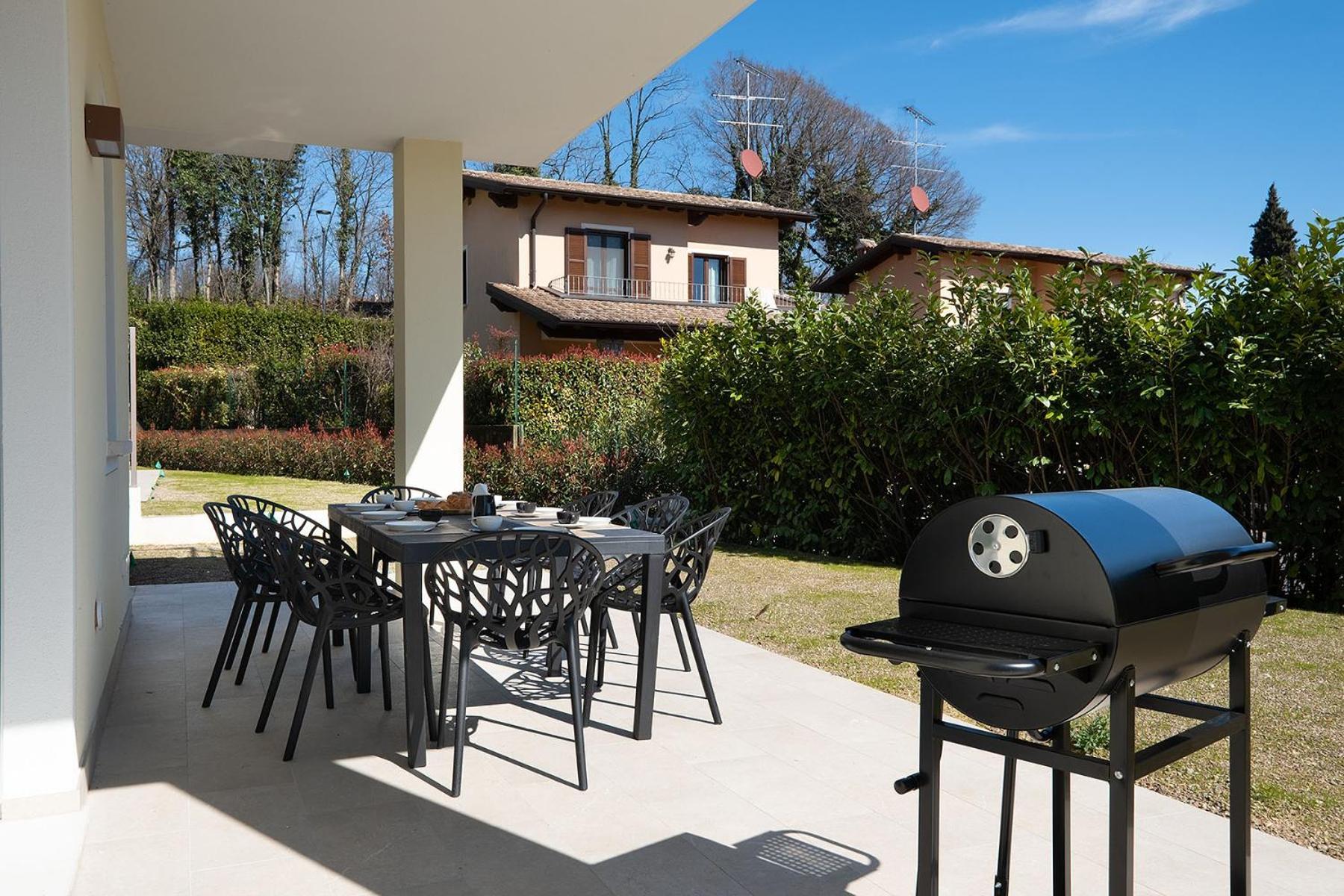 Luxury Villas Gardenia With Private Pool Padenghe sul Garda Buitenkant foto
