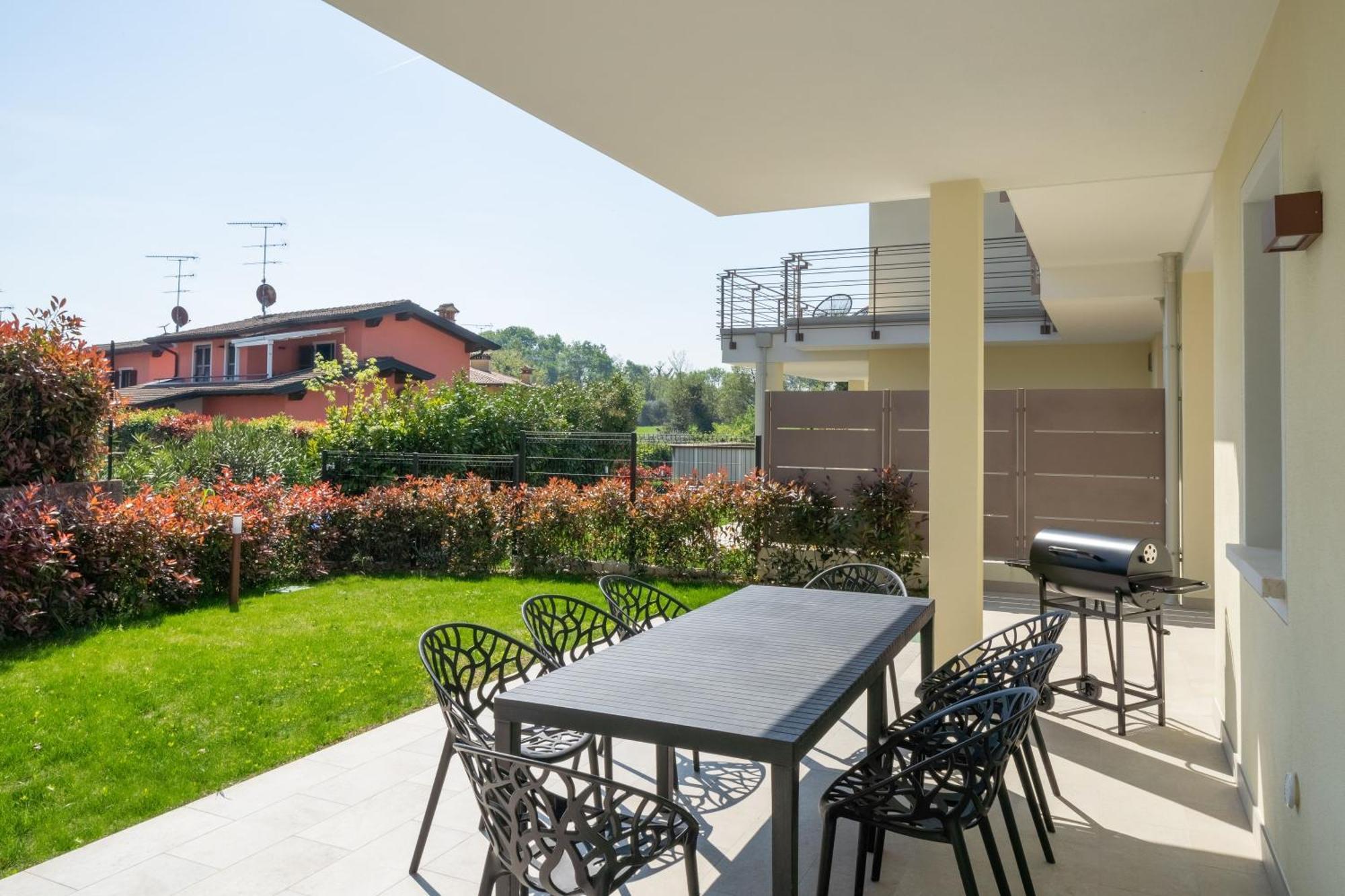 Luxury Villas Gardenia With Private Pool Padenghe sul Garda Buitenkant foto