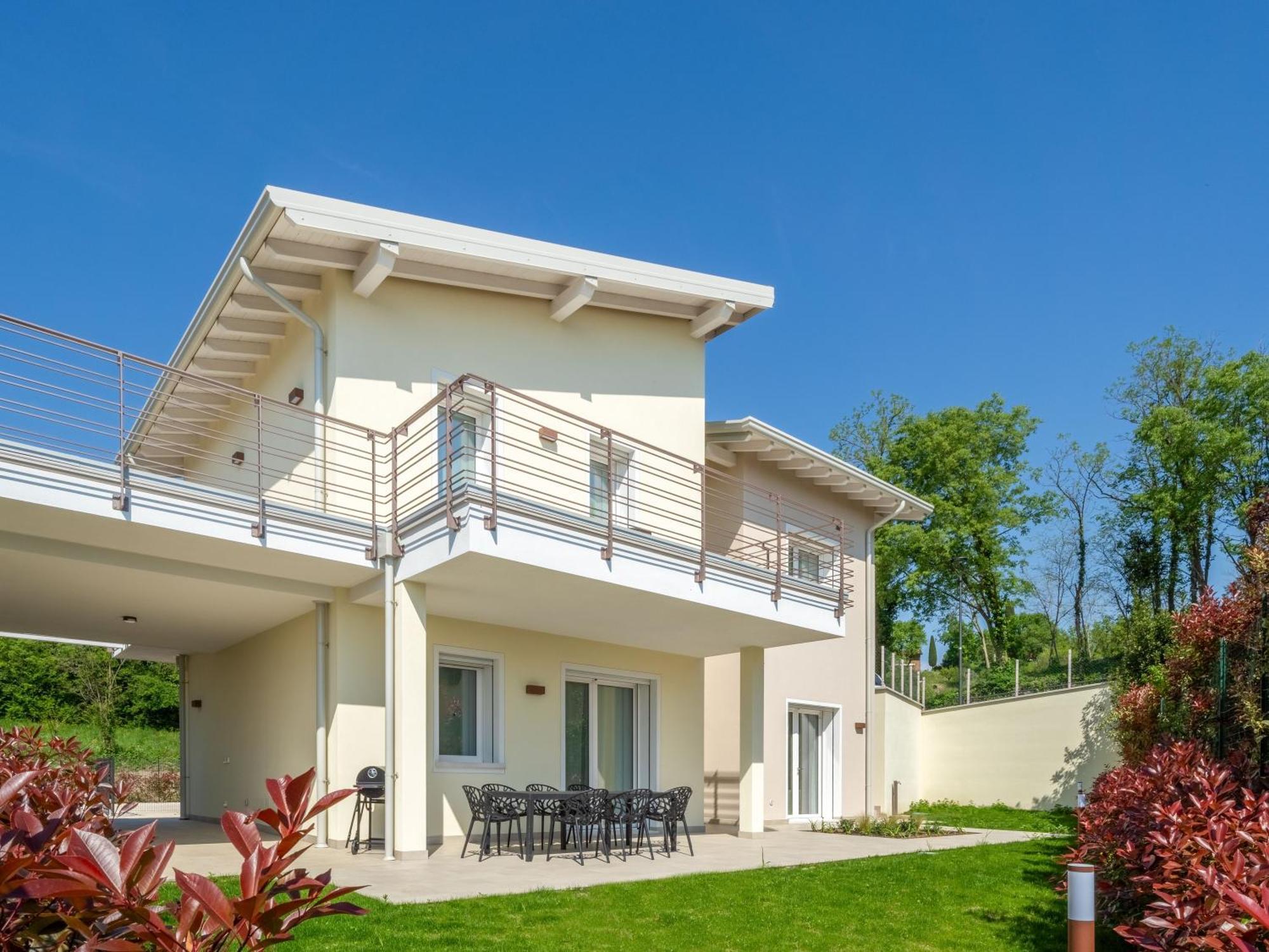 Luxury Villas Gardenia With Private Pool Padenghe sul Garda Buitenkant foto