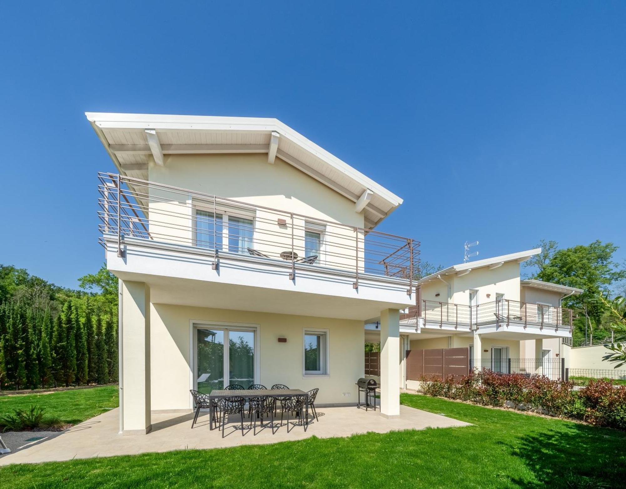 Luxury Villas Gardenia With Private Pool Padenghe sul Garda Buitenkant foto